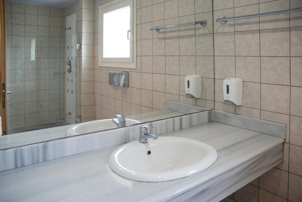 Almiros Apartments Agios Nikolaos  Phòng bức ảnh